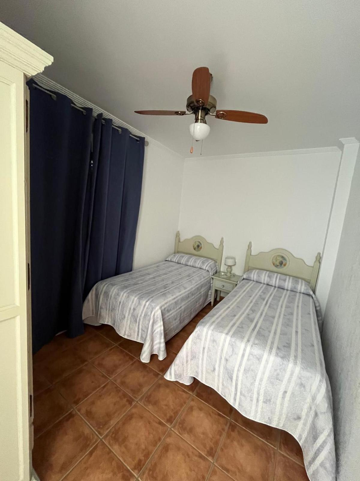 Apartamentos Turisticos Paraiso Andaluz Исла Кристина Екстериор снимка